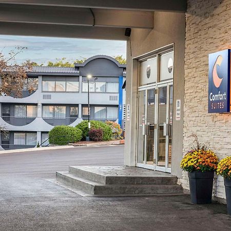Quality Inn & Conference Centre Kingston Central Luaran gambar
