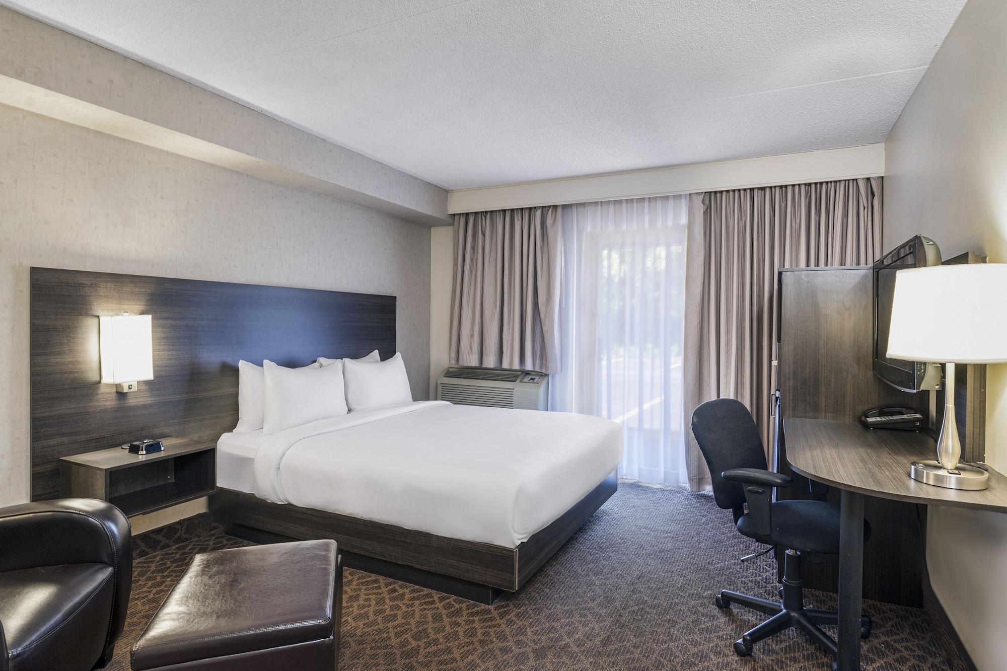 Quality Inn & Conference Centre Kingston Central Luaran gambar