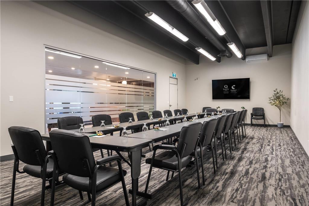 Quality Inn & Conference Centre Kingston Central Kemudahan gambar