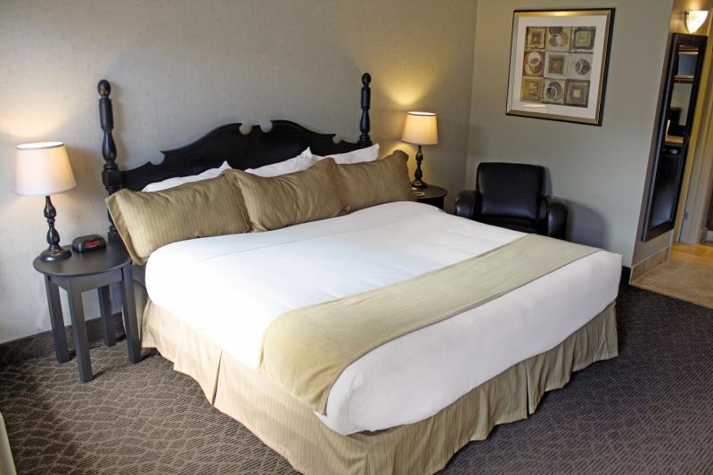 Quality Inn & Conference Centre Kingston Central Luaran gambar